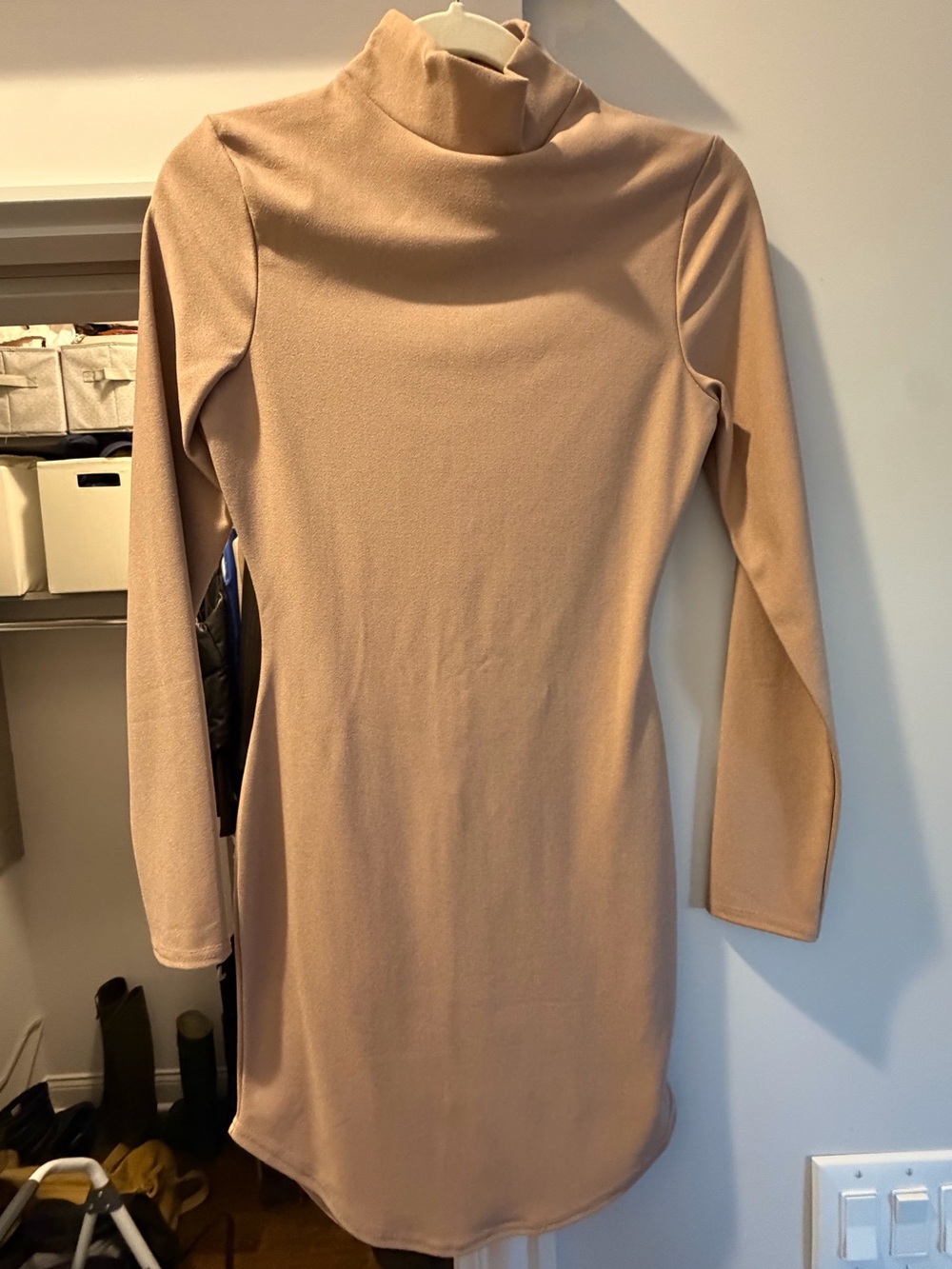 Missguided Slim Fit Turtleneck Long-Sleeve Dress - Beige